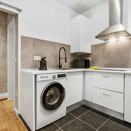 아파트 Tropical By Homie *