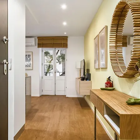 Tropical By Homie Фуншал