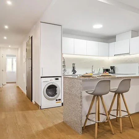 Tropical By Homie Apartment *